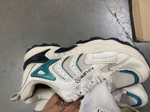 Vintage Style Athletic Shoes