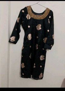 Elegant Black & Gold Kurti