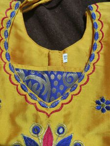 Price Drop 💧Baby Golden Pattu Lehenga