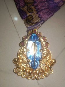 gold plated laxmi devi degisn saree pin