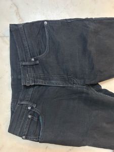 Levi&#39;s Black Jeans