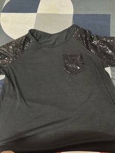 Sequin Sleeve Tee Black Very Pretty