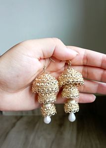 Combo Of Hoops And Jhumka.