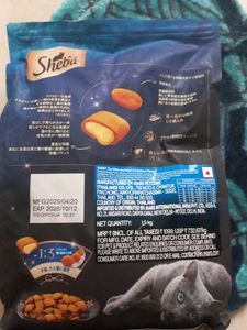 Sheba Salmon Flavor Cat Food