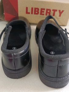 🆕 Black School Shoes 👟