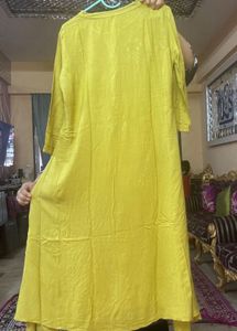 Embroidered Yellow Kurta