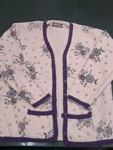 Woollen Sweater For Girls In Chill Vacations