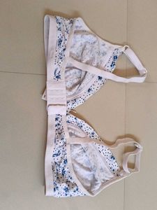 Clovia Bra