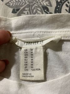 FOREVER 21White Ruffle Sleeve Top