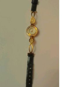 Ladies Wrist Watch Not Working Due To Battery (Battery Is Weak)