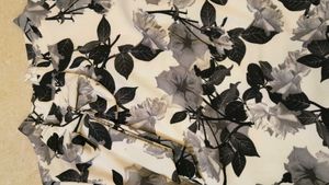 Floral Print Top - Stylish &amp; Chic