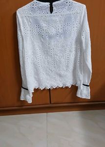 Elegant White &amp; Black Lace Blouse - M Size
