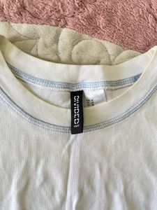White H&amp;M Basic Tee