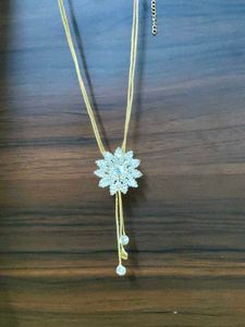 1 Pendant Set And Bracelet