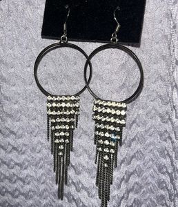 Black Metal Earrings And Necklace Combo