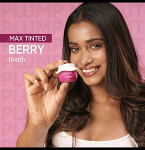 DOT &amp; KEY LIP PLUMPING MASK