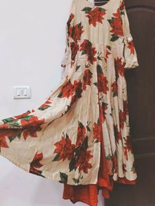 Long Gown Very Pretty, High Quality, Used once