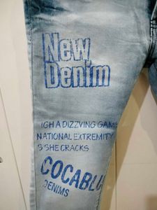 Denim Blue Printed Capri Pants