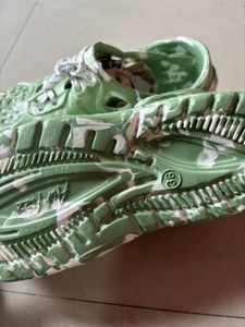 girl Green Clogs women with Laces