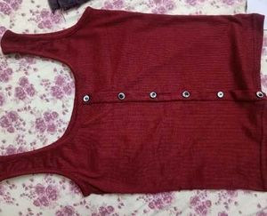 Maroon Ribbed Button Crop Top