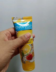 Everyuth Facewash🌟