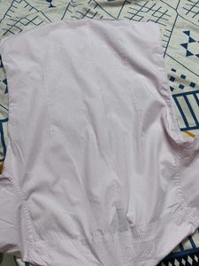 Louis Quatorze Men Pink Checks Half Sleeve Shirt