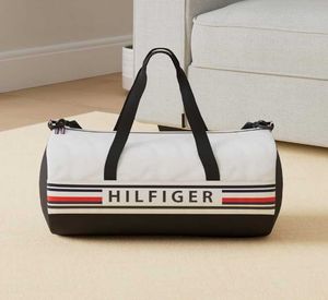 Tommy Hilfiger Gym/Travel Bag