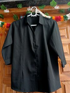 Classic Black 3/4 Sleeve Blouse