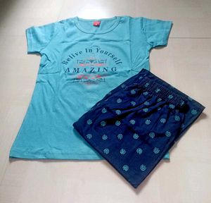 Very New Women Nightsuit(size S)