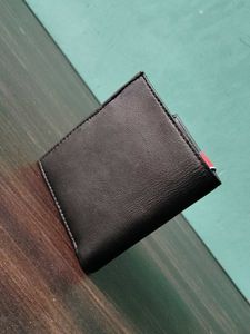 Charlie Wallet