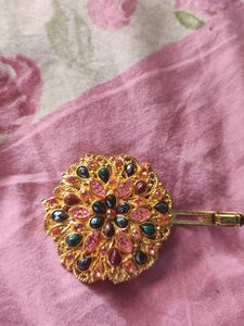 Vintage Floral Brooch or back hair pain💝😁😃