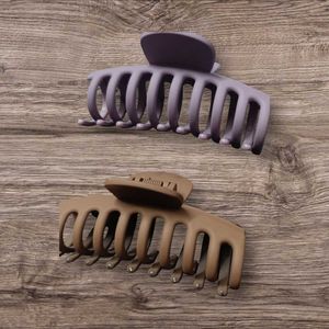 Large Hair Claws