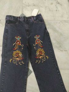 new embroidery bootcut jeans
