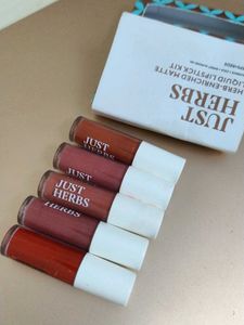 Price Reduced 🔥349/- Only🔥Herbal Lipstick Set Of