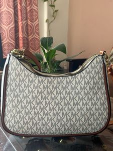 Michael Kors Shoulder Bag