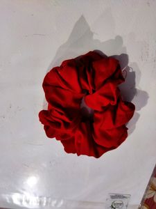 Scrunchies hair Style