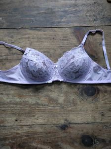 🌸Clovia Lace Bra &amp; Panty Set On Sale!
