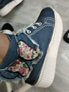 Casual Shoes 👟 For Women