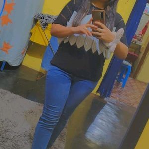 Black N White Knitted Top