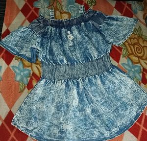 New Trending Off Shoulder Denim Top