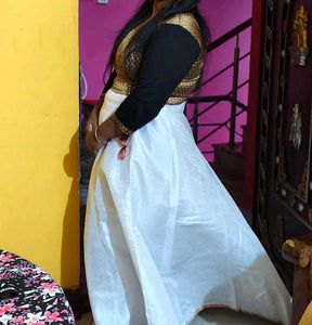 Elegant Lehenga Choli Set