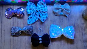 Set Of 6 Bow Clips