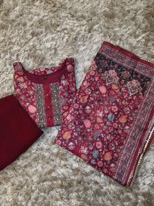 Elegant Maroon Kurta Set with Dupatta (women's)