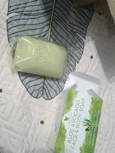 Forever Aloe Avocado Face &amp; Body Soap