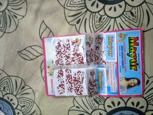 Mayuri Sticker Kumkum Bindi