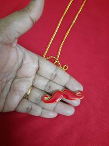 Chain With Moustach Pendant
