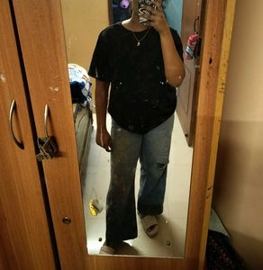 torned denim jean