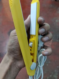 Hair Straitner Small Size Good Quality