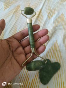 Jade Roller