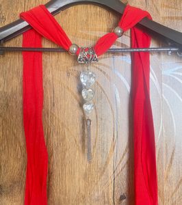 Women Heart Gemstone Scraf/Stole With CharmPendant